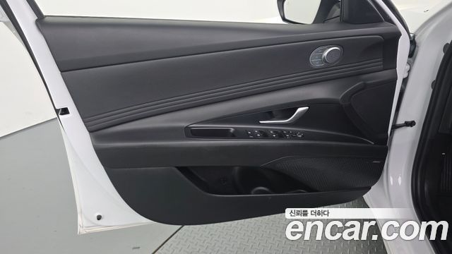 Hyundai AVANTE 2024 — photo 14