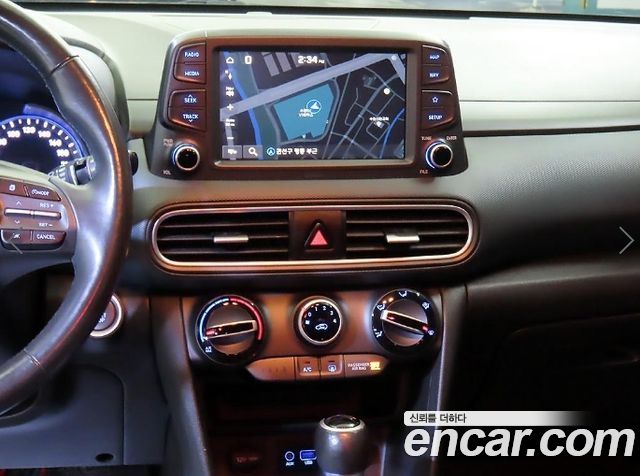 Hyundai Kona 2018 — photo 11