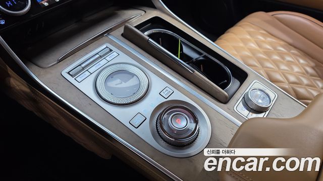 Genesis GV80 2022 — photo 12
