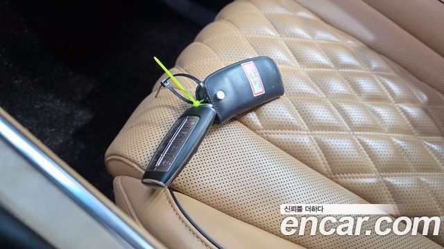 Genesis GV80 2022 — photo 22