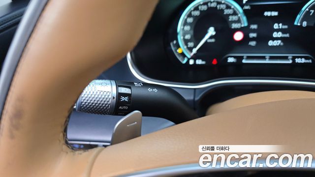Genesis GV80 2022 — photo 29