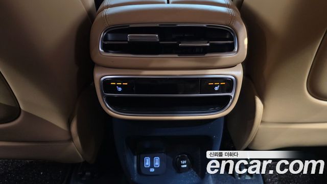 Genesis GV80 2022 — photo 37