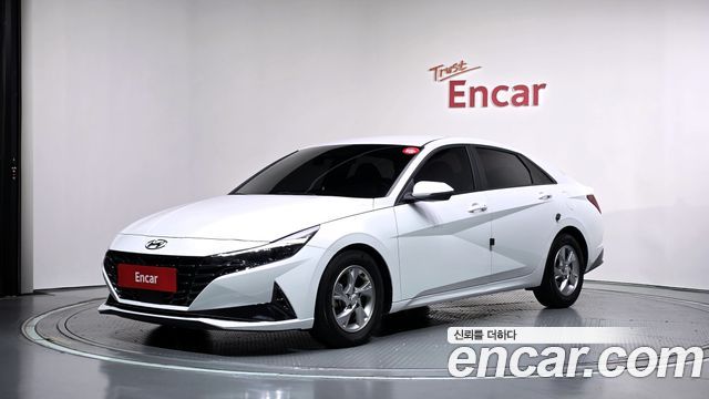 Hyundai AVANTE 2022 — photo 1