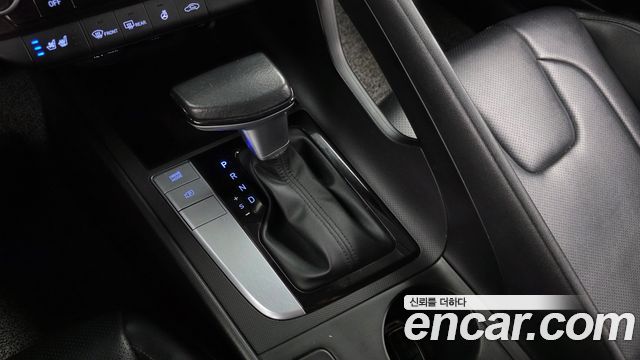 Hyundai AVANTE 2022 — photo 12