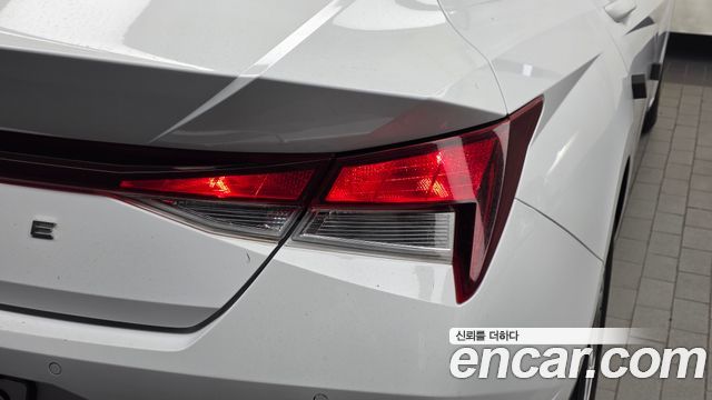 Hyundai AVANTE 2022 — photo 9