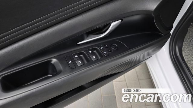 Hyundai AVANTE 2022 — photo 29