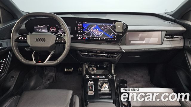 Audi Q6 e-tron 2025 — photo 10