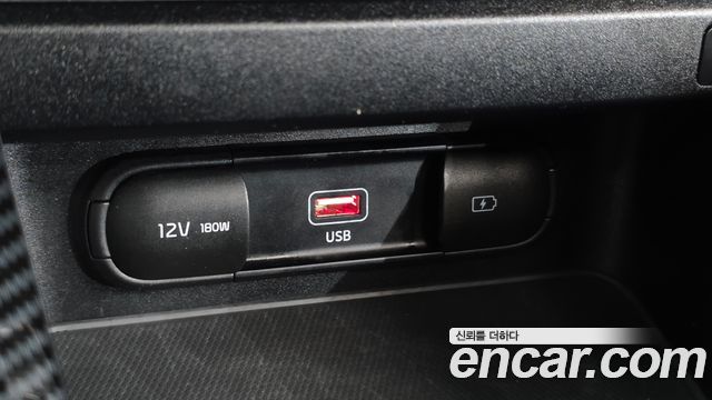 Kia K3 2022 — photo 33