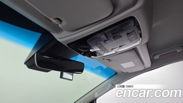 Hyundai Staria 2023 — photo 26