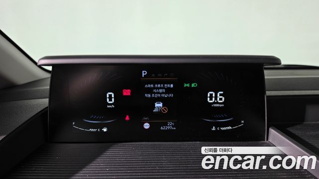 Hyundai Staria 2024 — photo 11