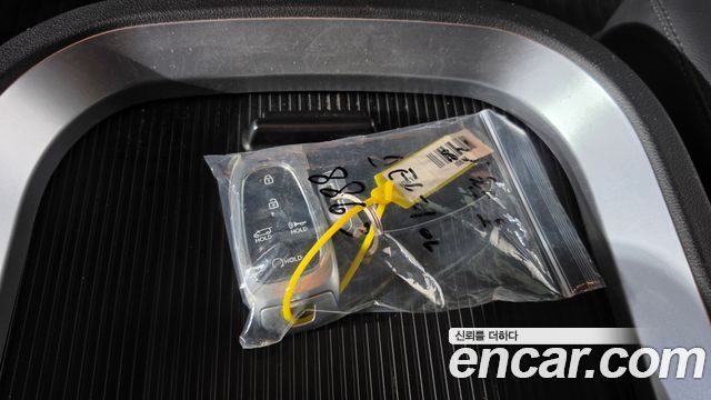 Hyundai Staria 2024 — photo 22