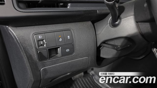 Hyundai Staria 2024 — photo 26