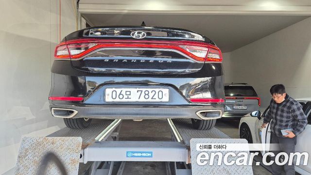 Hyundai Grandeur 2019 — photo 2