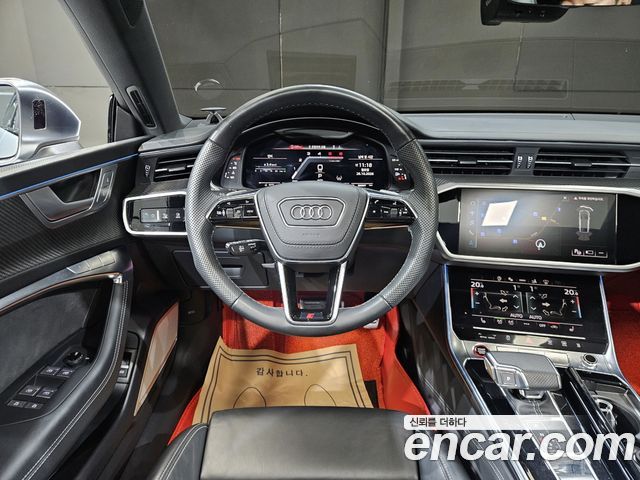 Audi S7 2022 — photo 13