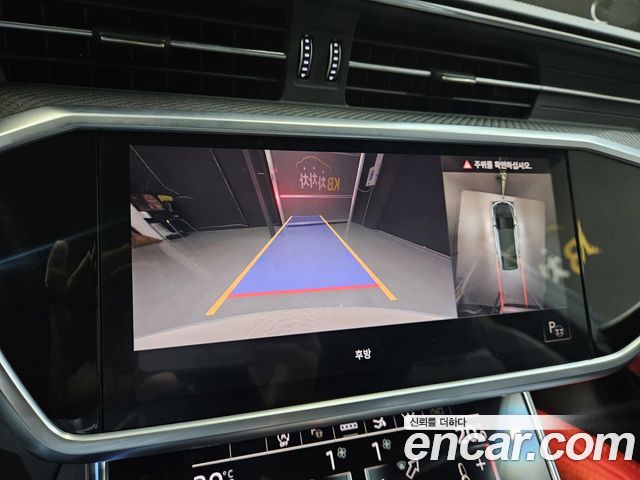 Audi S7 2022 — photo 16