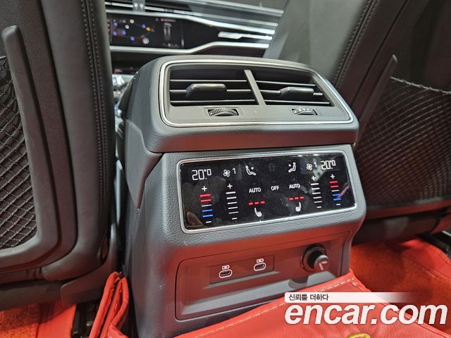 Audi S7 2022 — photo 18