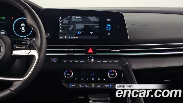 Hyundai AVANTE 2023 — photo 14