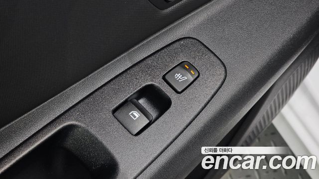 Hyundai AVANTE 2023 — photo 19