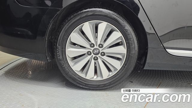 Hyundai Grandeur 2014 — photo 5