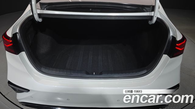 Kia K3 2020 — photo 26
