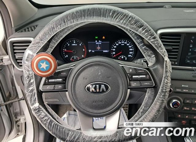 Kia Sportage 2022 — photo 8