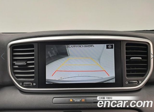 Kia Sportage 2022 — photo 11