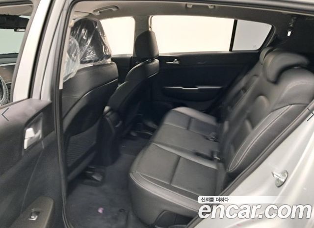 Kia Sportage 2022 — photo 13