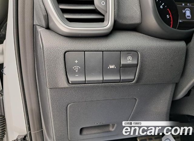Kia Sportage 2022 — photo 14