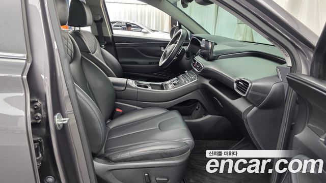 Hyundai Santafe 2021 — photo 11