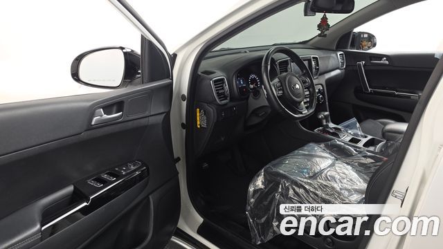 Kia Sportage 2017 — photo 13