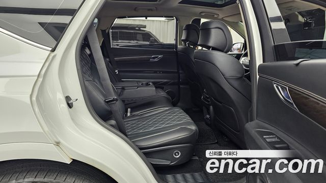 Genesis GV80 2022 — photo 18