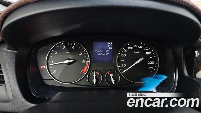 Renault Korea SM5  2011 — photo 8