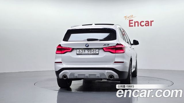 BMW X3 2018 — photo 4