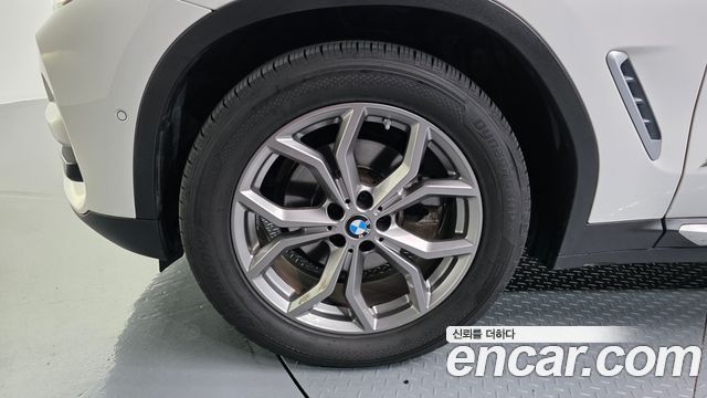 BMW X3 2018 — photo 5