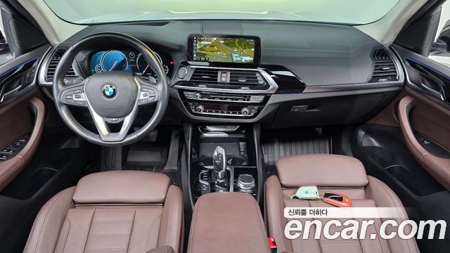 BMW X3 2018 — photo 10