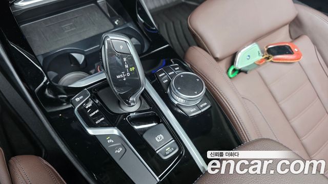 BMW X3 2018 — photo 12