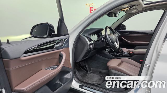 BMW X3 2018 — photo 13