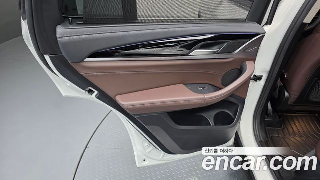 BMW X3 2018 — photo 15