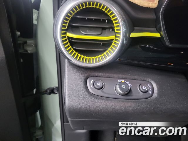 Chevrolet Korea Trax 2024 — photo 12