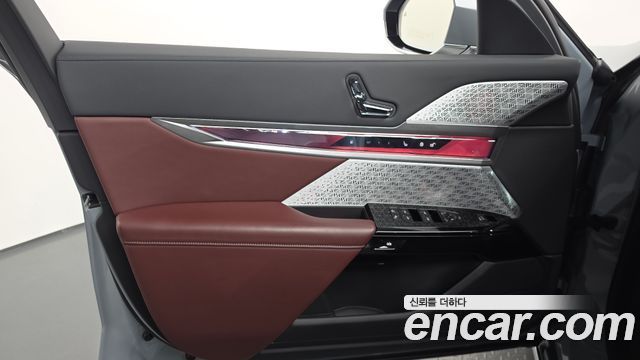 BMW 7-Series 2024 — photo 14