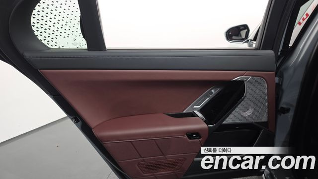 BMW 7-Series 2024 — photo 15