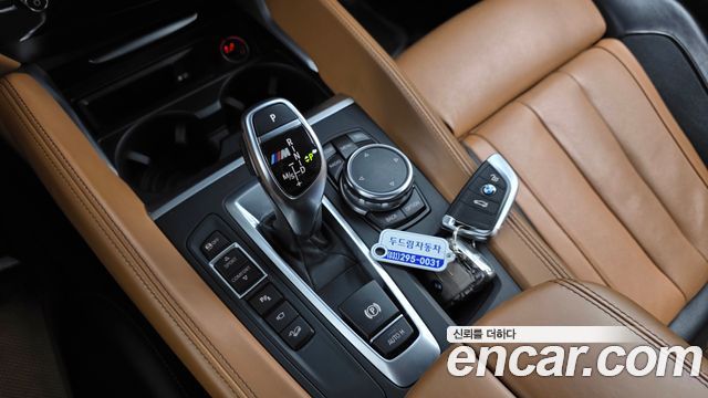 BMW X6 2016 — photo 9