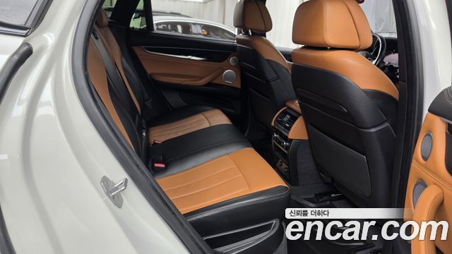 BMW X6 2016 — photo 12