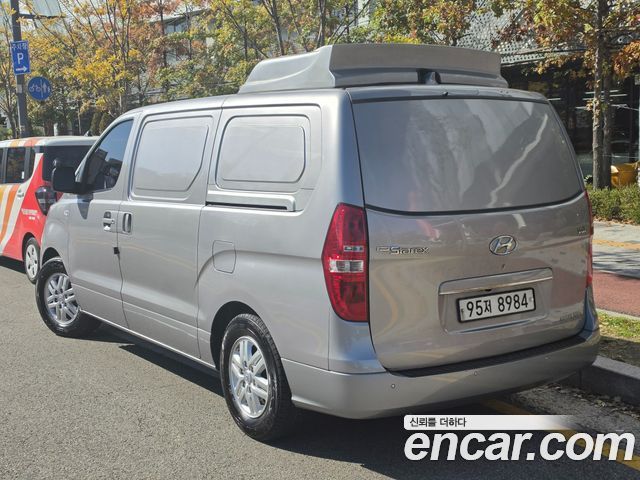 Hyundai Starex 2021 — photo 7