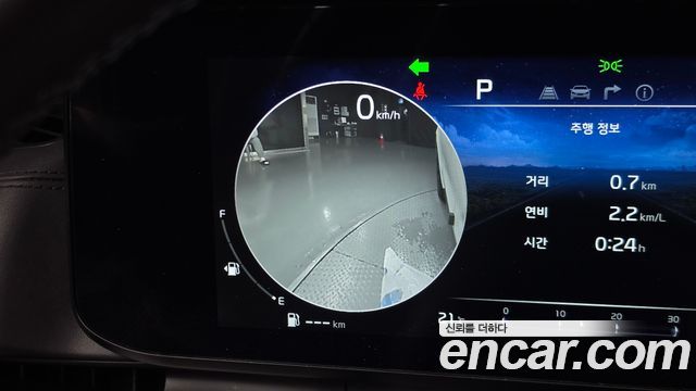 Kia Canival 2023 — photo 26
