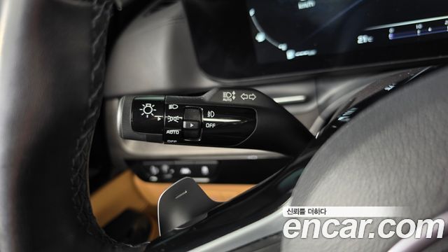 Kia Canival 2023 — photo 27