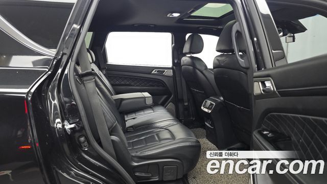 KG Mobility Rexton 2018 — photo 17