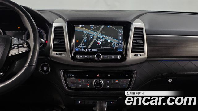 KG Mobility Rexton 2018 — photo 18