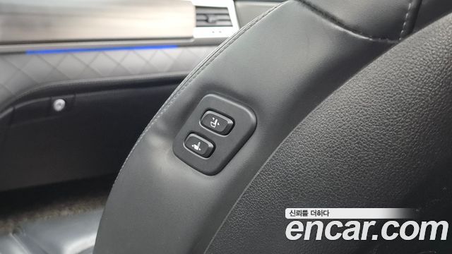KG Mobility Rexton 2018 — photo 33