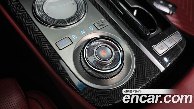 Genesis G80 2022 — photo 12